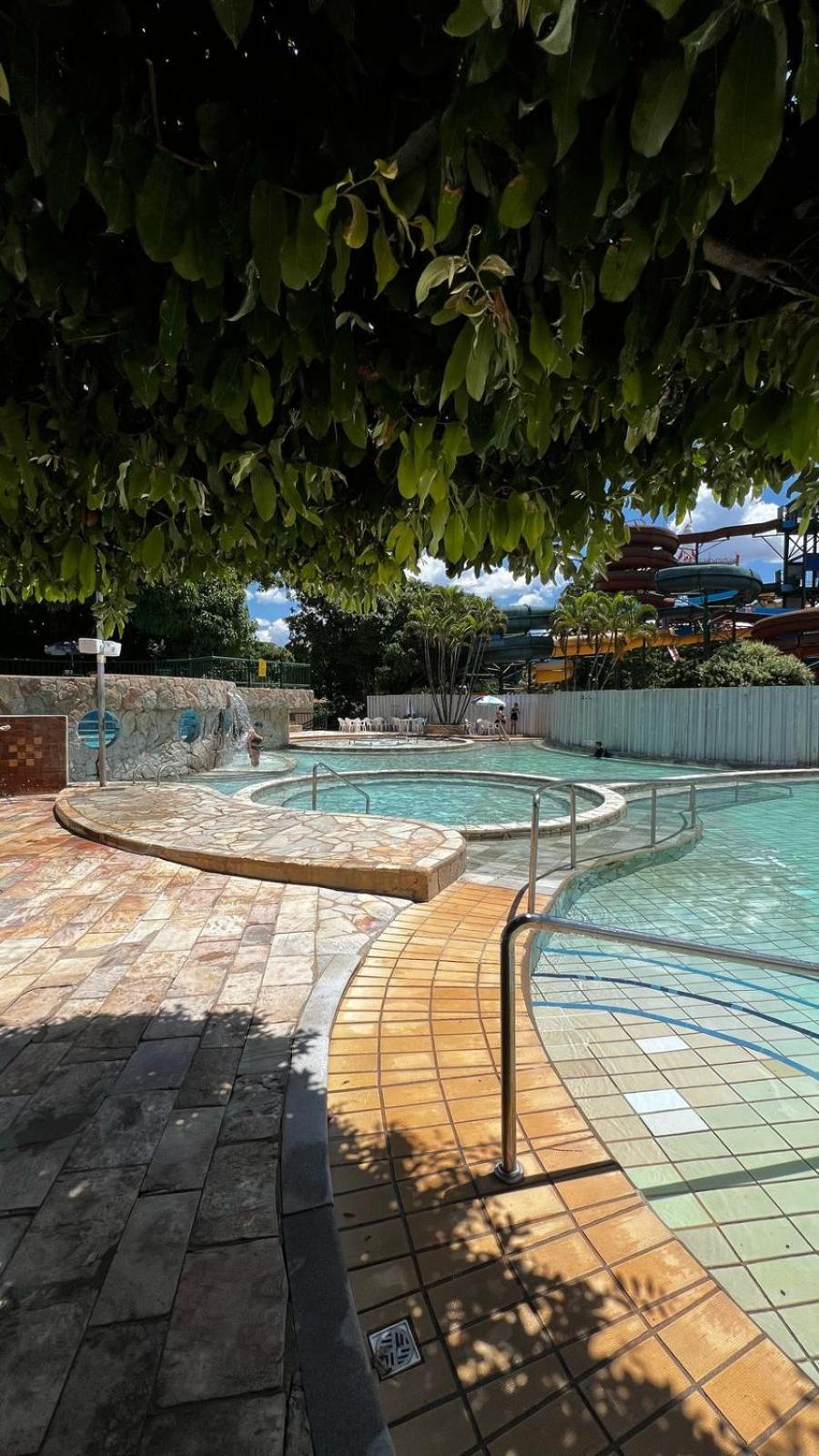 Apartamento Piazza Diroma Caldas Novas